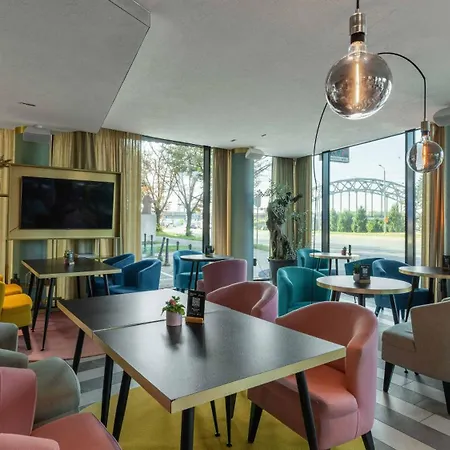 Hotel Wellton Riverside