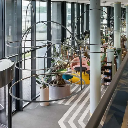 Hotel Wellton Riverside Riga